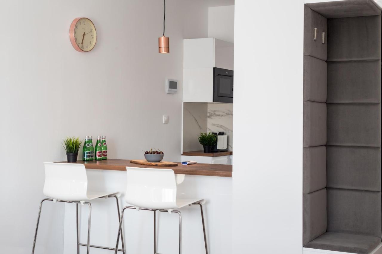 Sky Apartments Познань Экстерьер фото